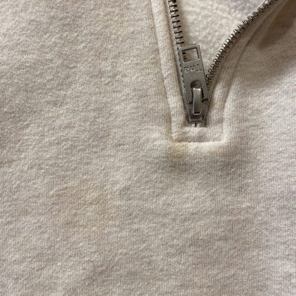 Aritzia TNA Cozy Crop 1/4 Zip - Picture 6 of 7